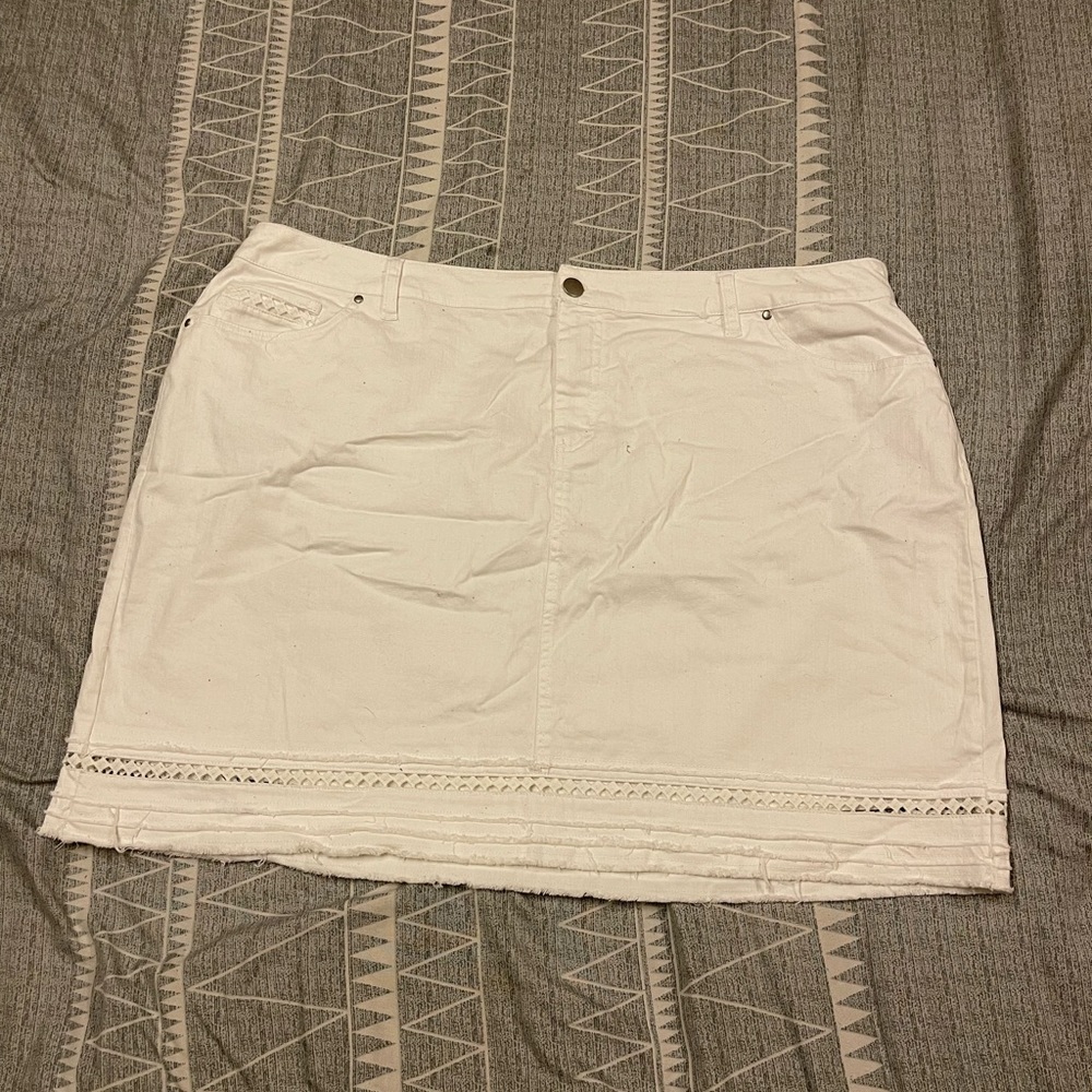 Brand New Plus size white jean skirt!